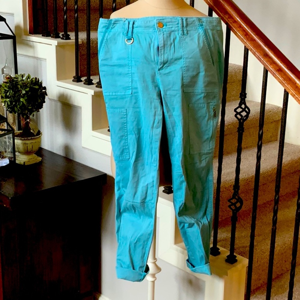 White House Black Market the slim crop pants